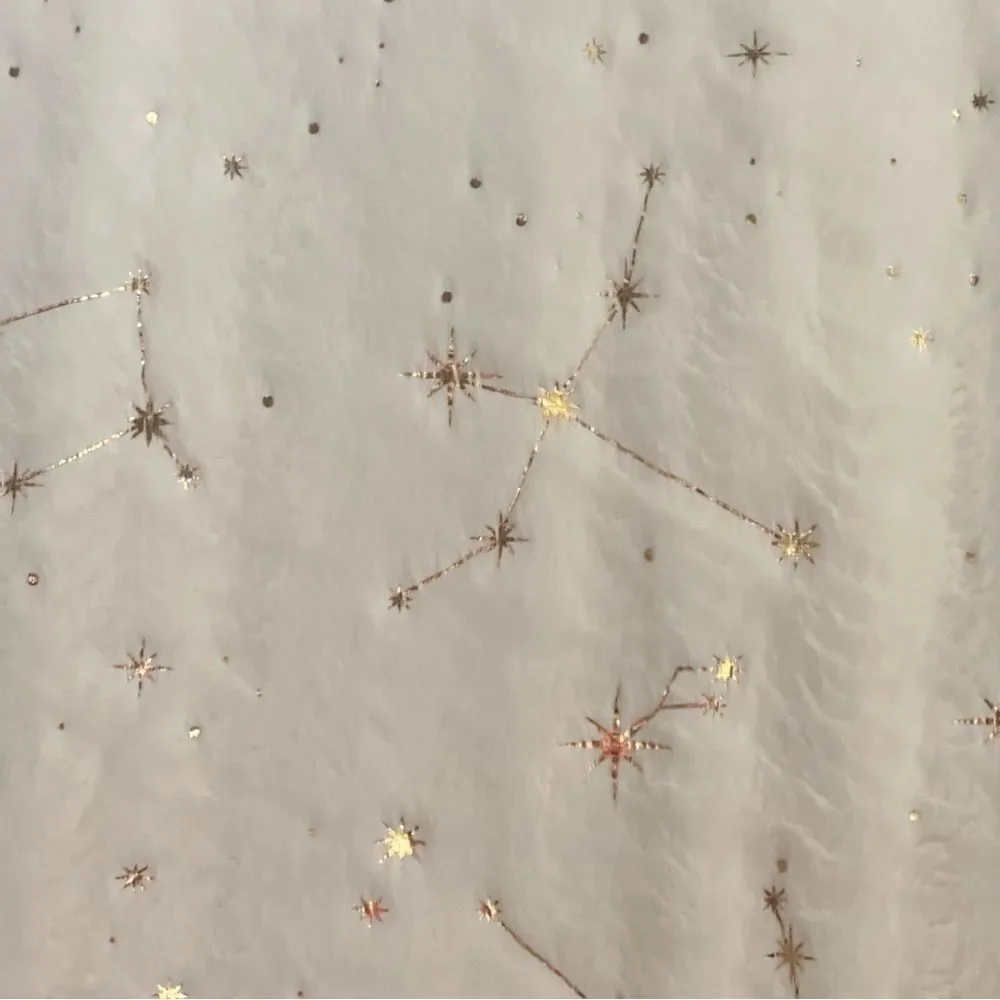 AVIVA STANOFF Zodiac Ivory With Gold Throw 50X70”